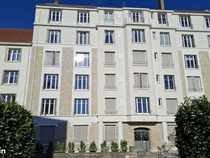 Loue F3 84 m2 quartier victor hugo