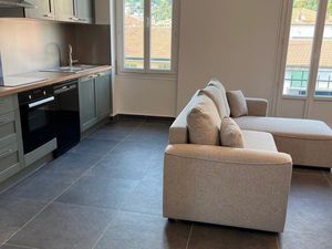 Super appartement 3 Pièces rénové  quartier madeleine / magnan