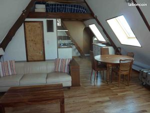 A louer très jolie appartement de 40m2 meublée située au calme