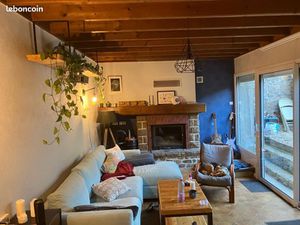 Charmante maison de ville avec cour