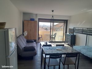 Studio 32 m2 avec balcon