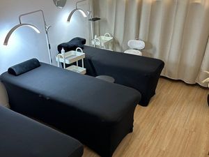 Espace coworking / bureau professionnel équipé – Angers