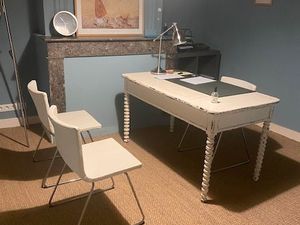 Bureau lumineux de 26 m²  idéal pour profession indépendante