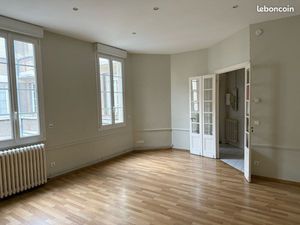 Hyper centre – Place Royale | 2 pièces 53 m² | Ascenseur