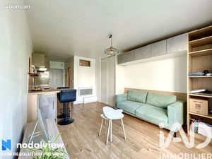 Studio 1 pièce 25 m²