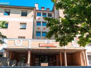 Studio meublé et équipé proche centre-ville et universités