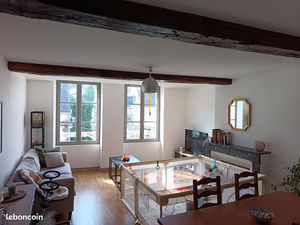 • Appartement 3 pièces 74 m² Duplex TBEG 2ème étage - Centre Laon ville haute 