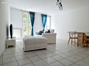 T3 74m² centre ville saintes