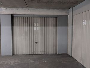 Location grand garage centre ville