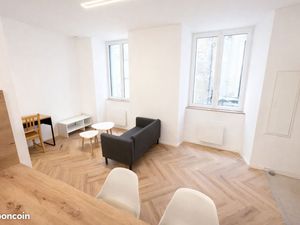 À louer – Studio meublé de 38 m² rénové à neuf