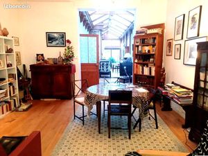 LILLE ARTOIS - Maison 1920 env. 193 m² - 4 chambres - Jardin de ville