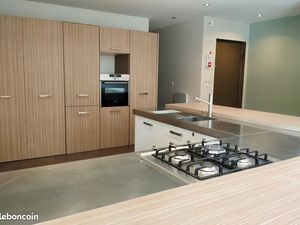 Loft 4 pièces 150 m²