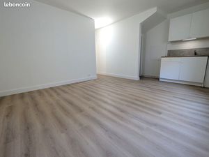 T2 totalement rénové Beaurepaire Centre