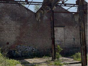 Hangar type industriel 160m2