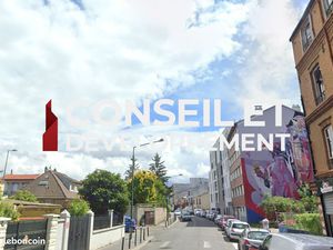 Boutique 54 m² ST DENIS