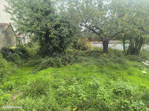 Terrain 600 m² Cognac