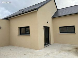 Location maison Étrelles