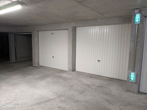 Garage en sous-sol à louer