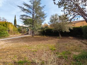 Terrain constructible 340 mcarré saint Félix de lodez( secteur Clermont l'Hérault)