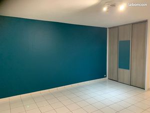 A vendre f1bis tours nord