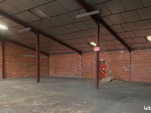 Entrepôt à louer – Escatalens (Route de Toulouse)