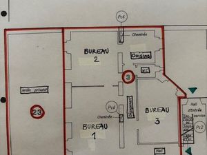 Bureau – 28.5 m² – Vue jardin privatif