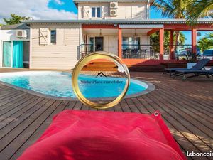 Villa 7 pièces 170 m²