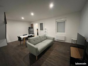 Maisonnette avec courette privative en centre-ville