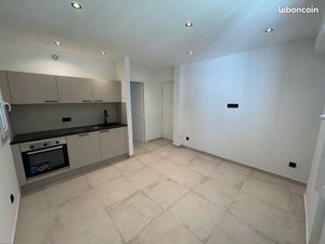 Appartement t2 34m2 refait à neuf entièrement cuisine équipé climatisation