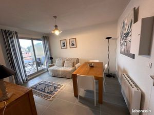 Loue T2 meublé à Pontaillac