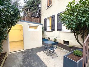 Appartement 2 pièces - 30 m2 - Refait à neuf - Terrasse  Local buanderie et grande cave - 