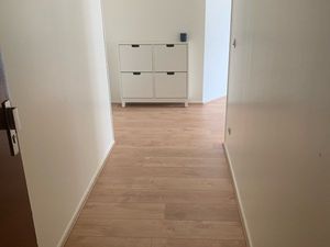 Titre de l'annonce : Charmant F2 meublé à Bondy - Proche RER E et Tramway