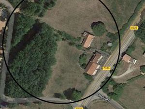 Maison avec grange et dépendances