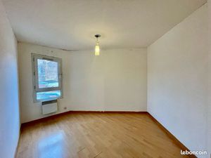 Appartement 62 m2 loos centre