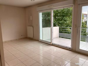 A côté d'Aqualia au vert et au calme