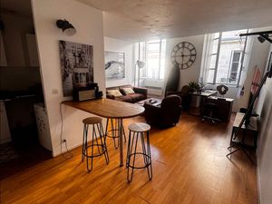 Hyper centre bordeaux 50 m2