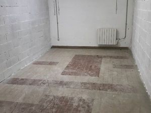 Parking/box 1 pièce 15 m²