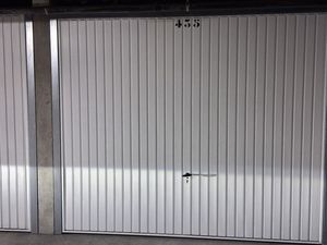 Loue garage Meyzieu centre