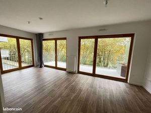 Appartement 5 pièces 146 m²