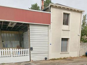 Maison et dépendances