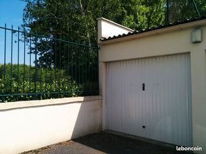 Parking Box résidence sécurisée gare Torcy & Lognes