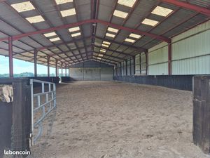 Local stockage 800 m2