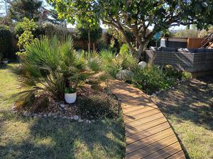 Maison plain-pied 3 chambres + garage+jardin avec piscine