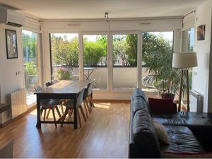 Rambouillet – Gare à 2 min – F2 XL 68 m² – Terrasse 19 m² – Dernier étage – DPE C