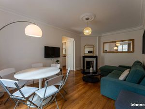 Luxueux appartement de 03 pièces meublée