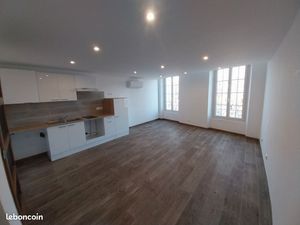 T2 cuers centre ville disponible