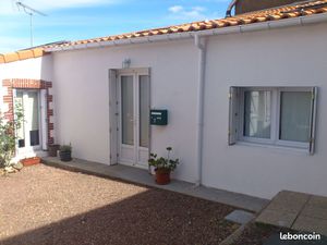 Jolie maison dans cette commune de bords de loire. Ideal 1er achat ou investissement