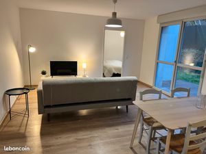 T3 meublé rénové avec terrasse  jardin et garage  Amiens Sud (CHU)