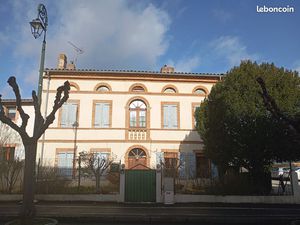 Location grand studio meublé Buzet sur Tarn