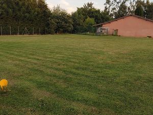 Beau terrain plat de 1100 m2 - Viabilisé
